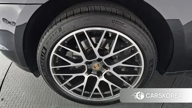 Porsche Macan id 3672275 из Кореи 17