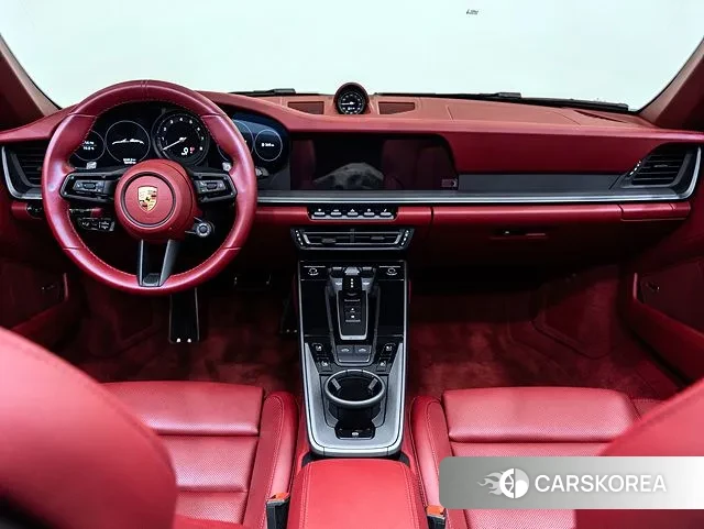 Porsche 911(992) id 3411824 из Кореи 17