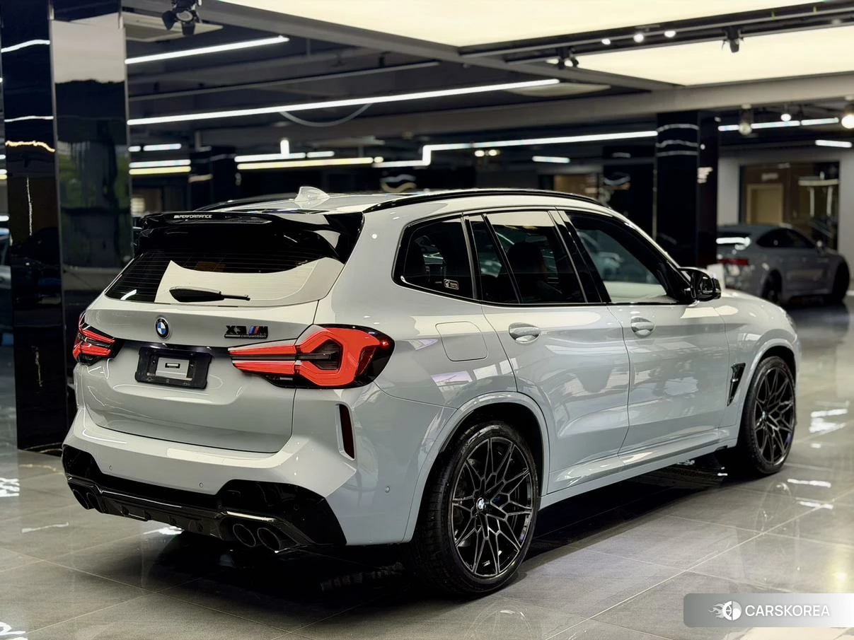 BMW X3 M id 4467763 из Китая 10