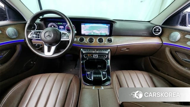 Mercedes-Benz E-Class W213 id 4458725 из Кореи 17