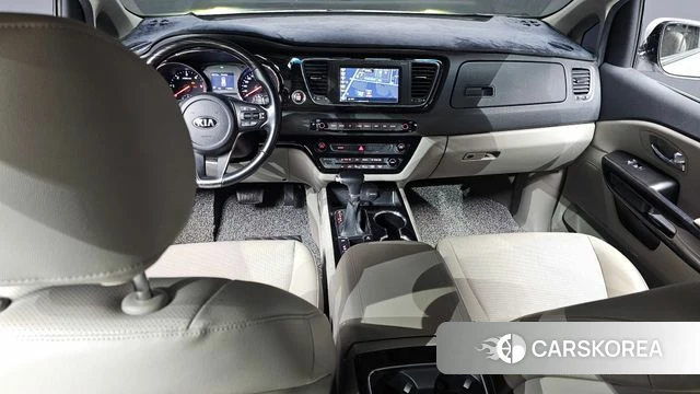 Kia The New Carnival id 4203605 из Кореи 17