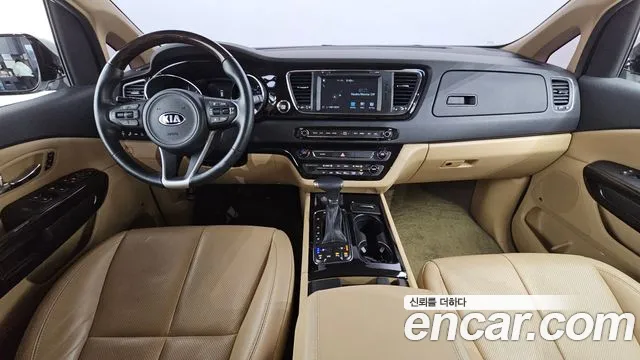 Kia The New Carnival id 2658858 из Кореи 17