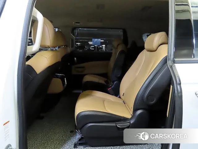 Kia Carnival 4th generation id 3735337 из Кореи 17