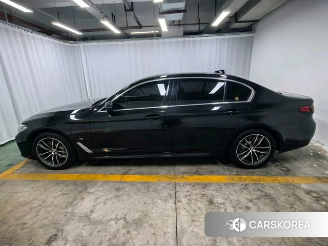 BMW 5 series PHEV id 4277161 из Китая 17