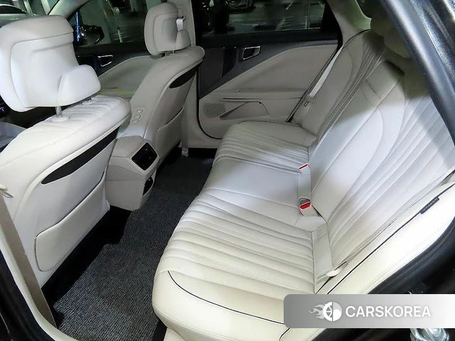 Kia The New K8 id 3786308 из Кореи 17