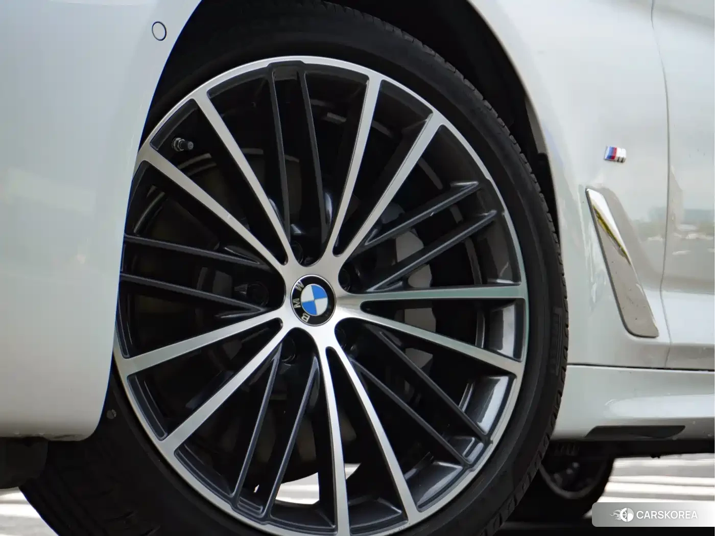 BMW 5 series id 4599812 из Китая 20