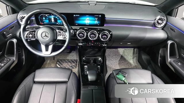 Mercedes-Benz A-Class W177 id 4604360 из Кореи 27