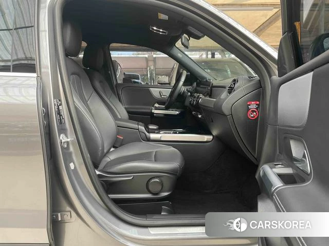 Mercedes-Benz GLB id 4256633 из Китая 15