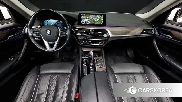 BMW 5 Series (G30) id 3034174 из Кореи 17