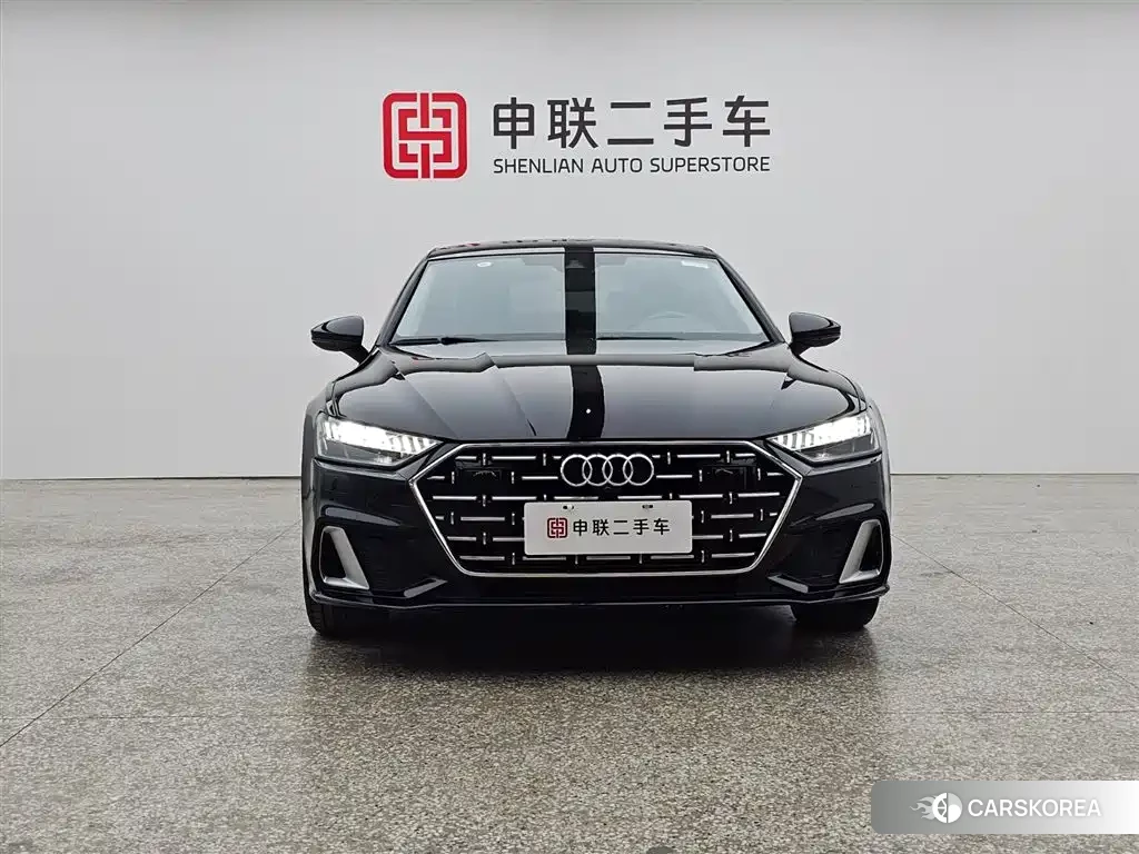 Audi A7L id 4659752 из Китая 10