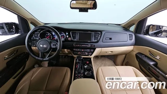 Kia The New Carnival id 2907447 из Кореи 17