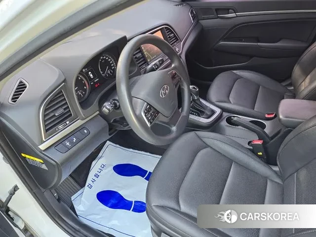 Hyundai Avante AD id 2973998 из Кореи 17