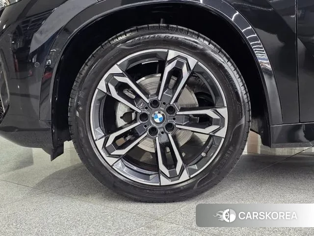 BMW X1 (U11) id 3638680 из Кореи 17