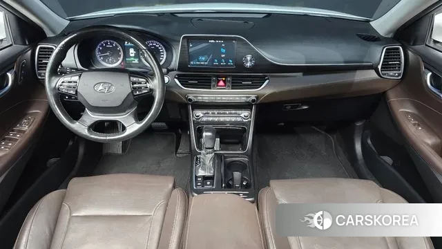 Hyundai Grandeur IG id 3000637 из Кореи 17