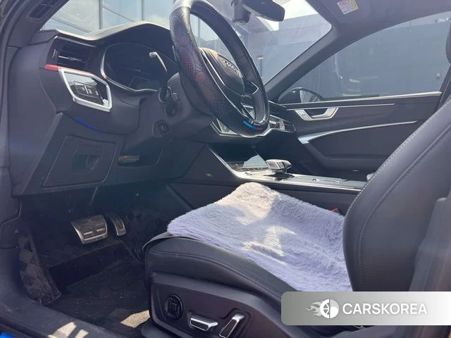 Audi A6L id 3968671 из Китая 7
