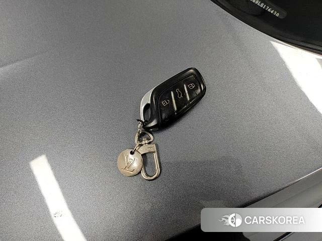 Roewe RX5 id 4219568 из Китая 16