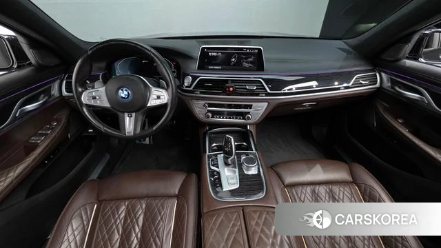 BMW 7 Series (G11) id 3852074 из Кореи 17