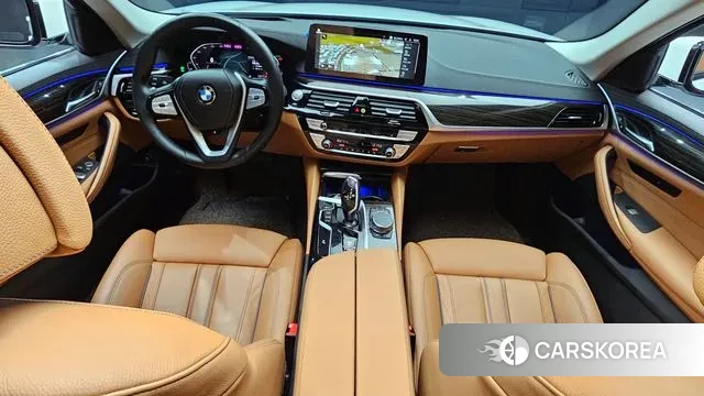 BMW 5 Series (G30) id 3707346 из Кореи 17