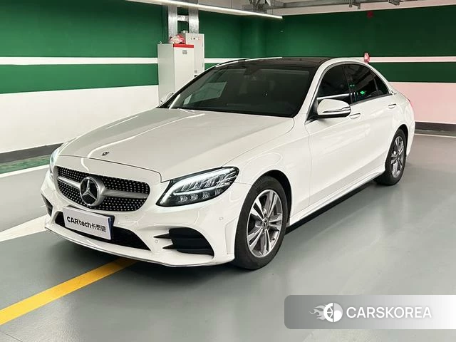 Mercedes-Benz Class C id 4297812 из Китая 17