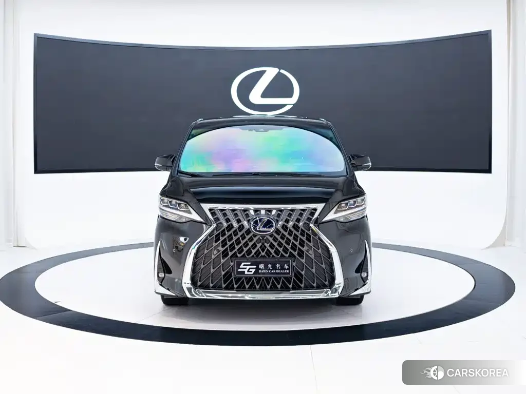 Lexus LM id 4686100 из Китая 19