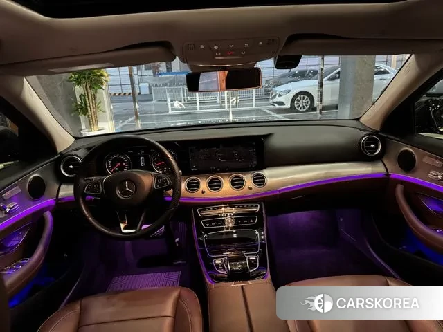 Mercedes-Benz E-Class W213 id 3429397 из Кореи 17