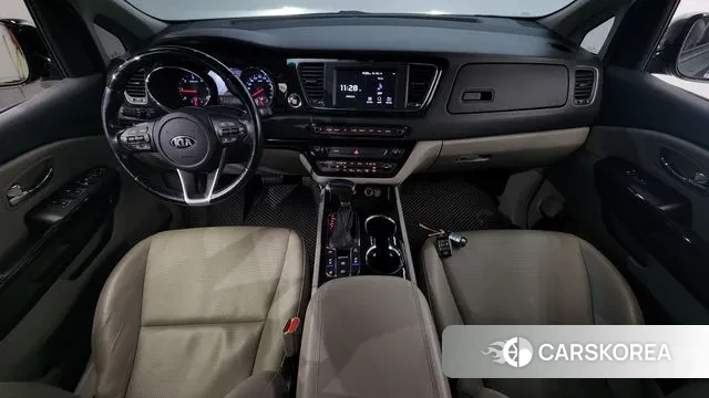 Kia The New Carnival id 3029157 из Кореи 17