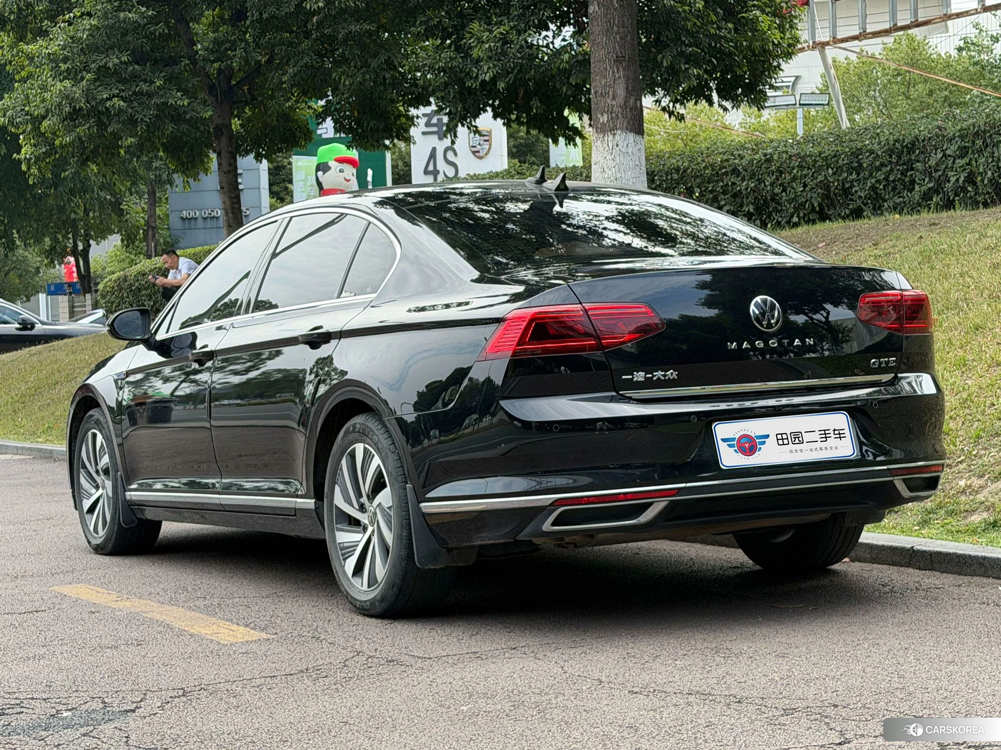 Volkswagen Magotan PHEV id 4461597 из Китая 11