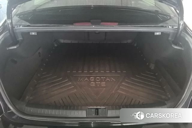Volkswagen Magotan PHEV id 4261161 из Китая 14
