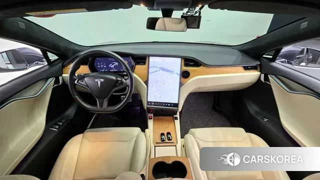 Tesla Model S id 3117547 из Кореи 17