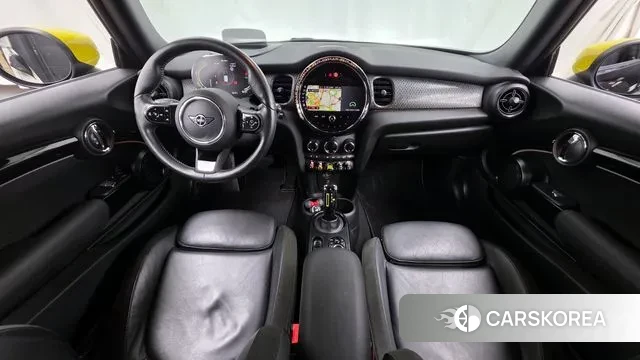 Mini Cooper Electric id 3770983 из Кореи 17