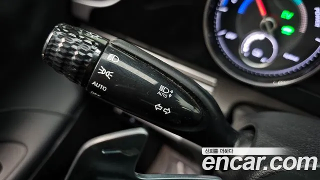 Hyundai The New Grandeur IG Hybrid id 2577399 из Кореи 17