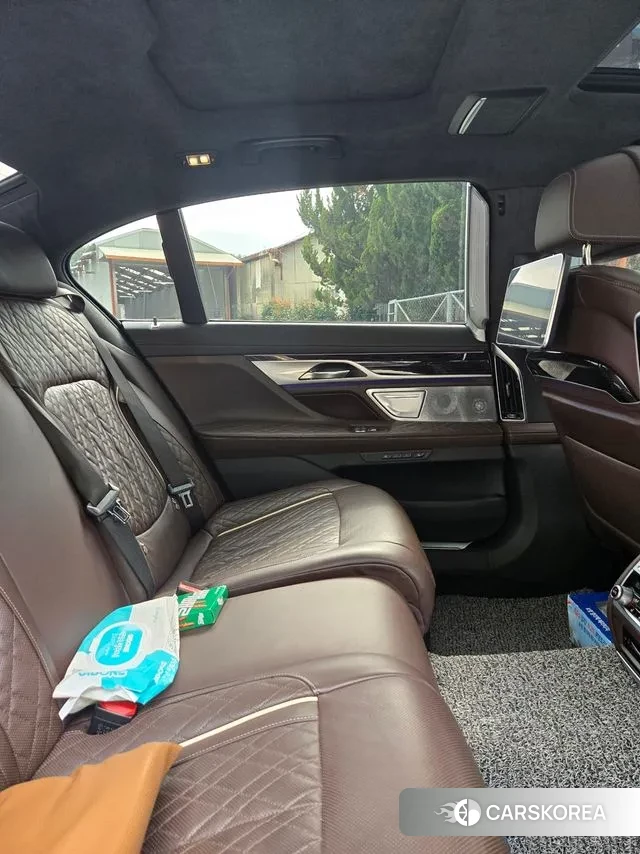 BMW 7 Series (G11) id 3746461 из Кореи 9