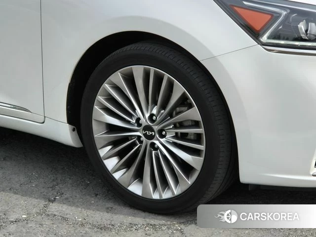 Kia Come New K7 id 4203970 из Кореи 17