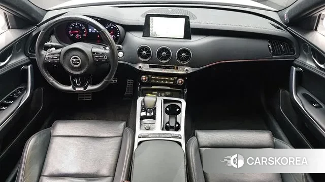 Kia Stinger id 3651446 из Кореи 17