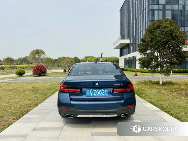 BMW 5 series id 4265663 из Китая 9