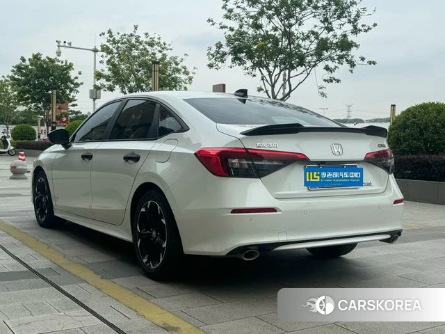 Honda Civic id 4290273 из Китая 7