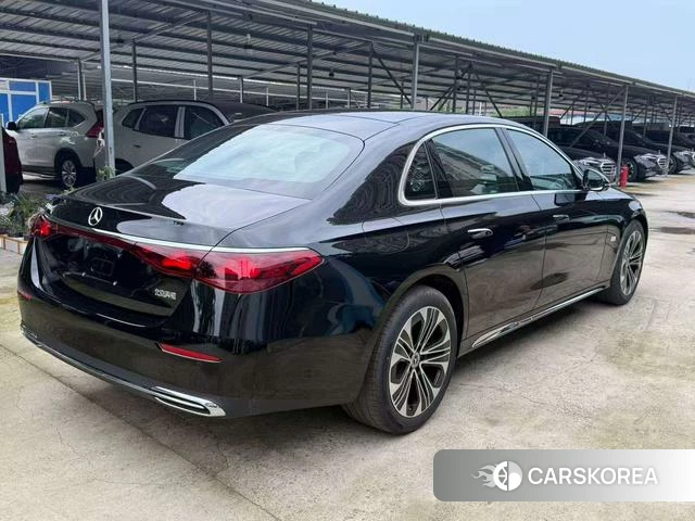 Mercedes-Benz E-Class id 4387266 из Китая 26
