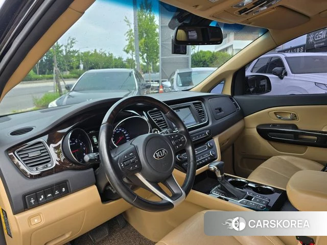 Kia The New Carnival id 4536588 из Кореи 17