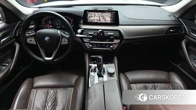 BMW 5 Series (G30) id 4482445 из Кореи 30