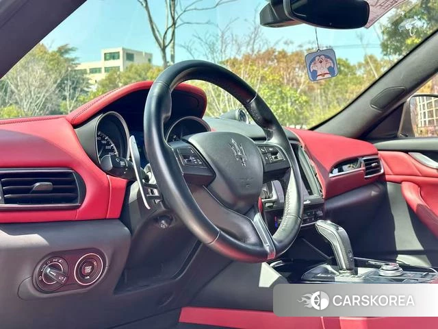 Maserati Levante id 4238106 из Китая 11