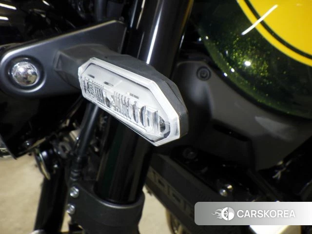 Kawasaki Z900RS id 3949308 из Японии 31