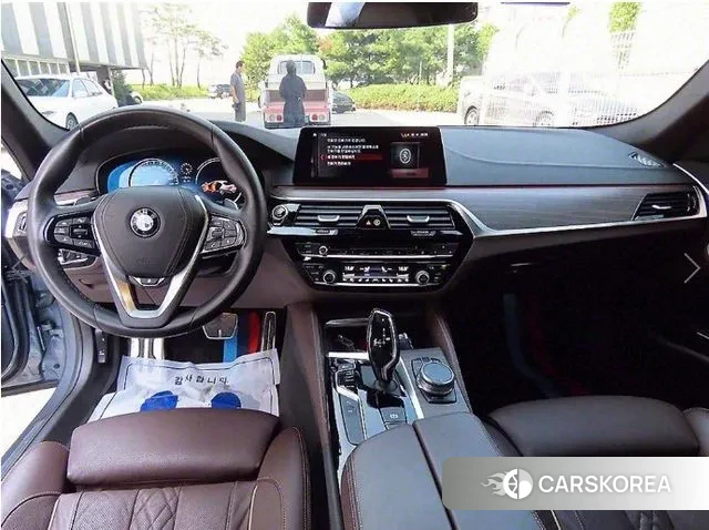 BMW 5 Series (G30) id 3000624 из Кореи 17