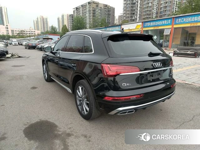 Audi Q5L id 4222015 из Китая 12