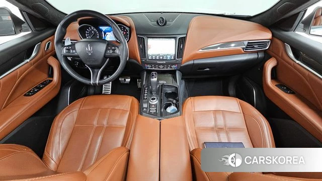 Maserati Levante id 3861079 из Кореи 17