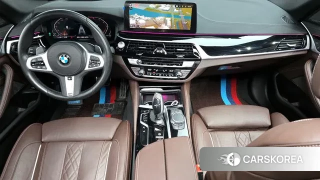 BMW 5 Series (G30) id 3452490 из Кореи 17