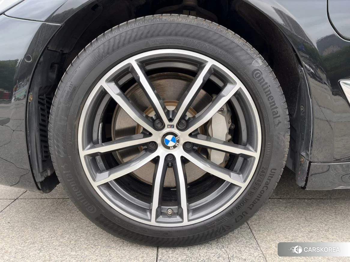 BMW 5 series PHEV id 4454143 из Китая 17