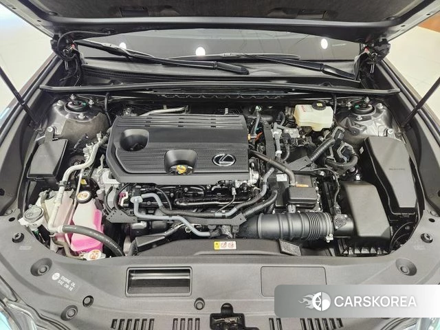 Lexus ES300h 7th generation id 3876877 из Кореи 12
