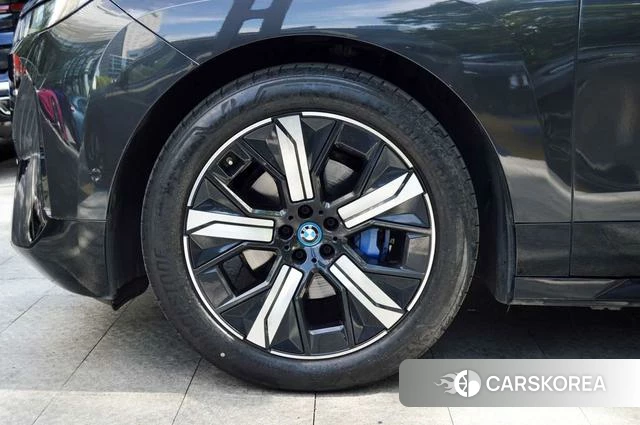 BMW iX id 4353094 из Китая 10