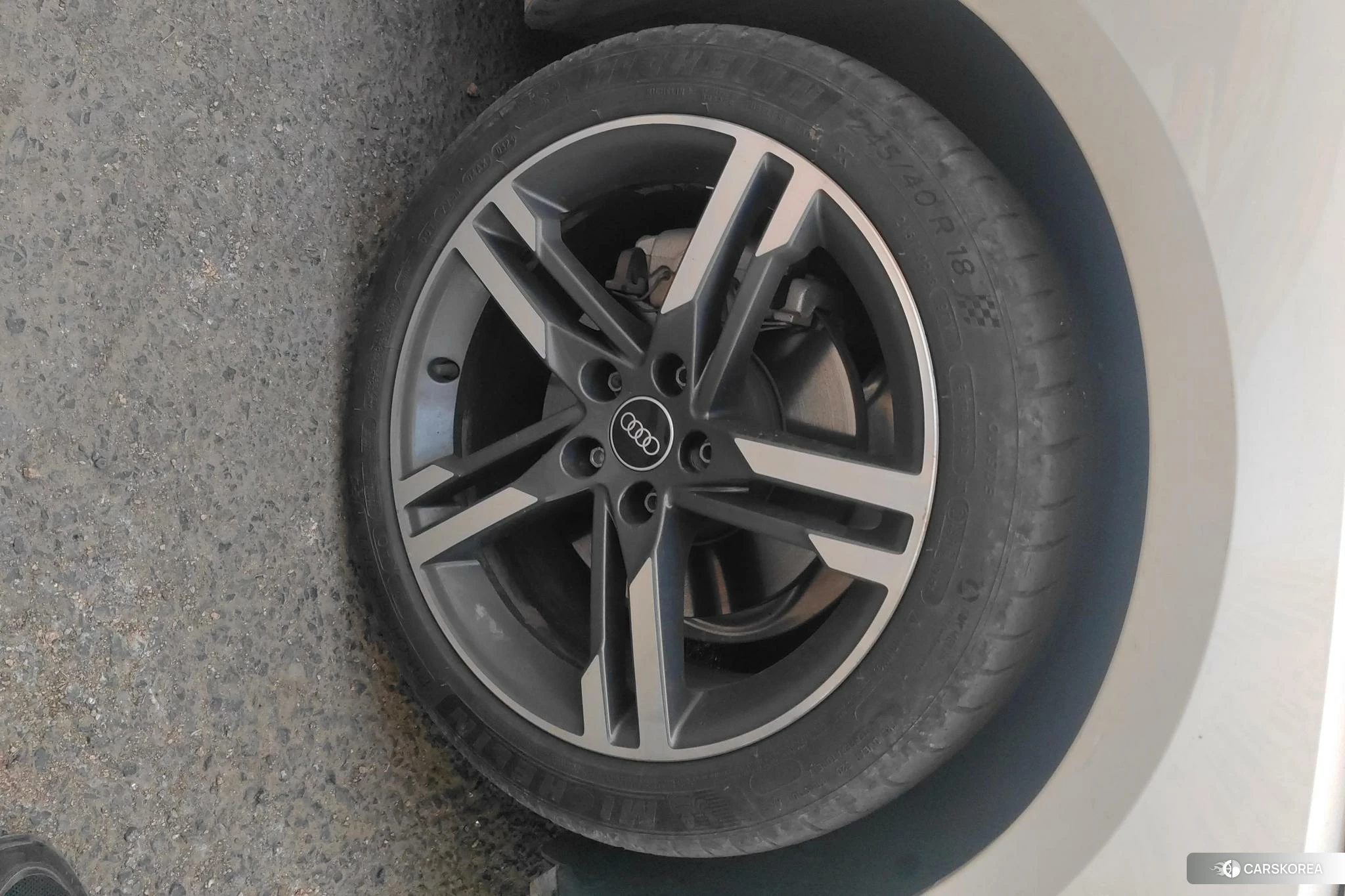 Audi A4L id 4453678 из Китая 14