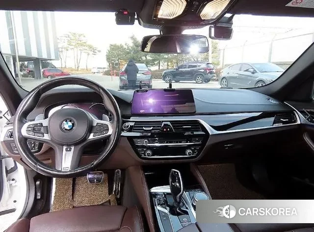 BMW 5 Series (G30) id 3622569 из Кореи 17